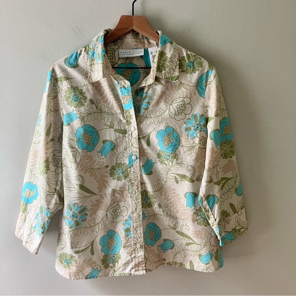 LIZ CLAIBORNE First Issue Floral Sequin Button Up Top